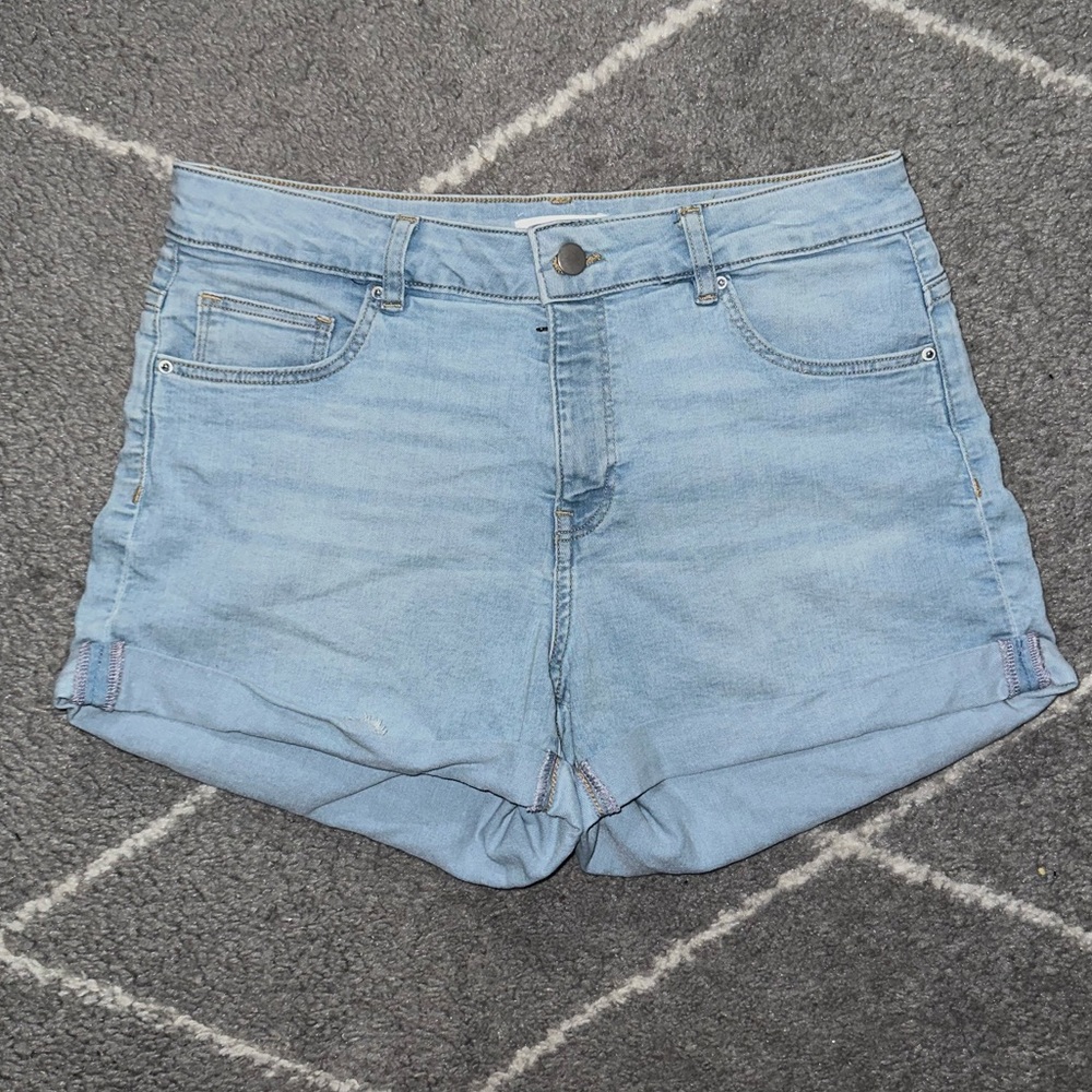H&M jean shorts, size 8, high waisted